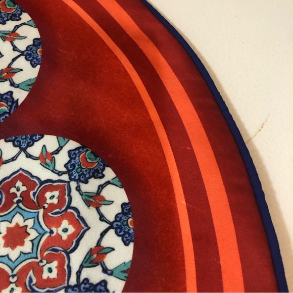 Bakhe Persian Velvet Table Linen Set Table Runner Circle Tablecloth Red Blue - Picture 5 of 14